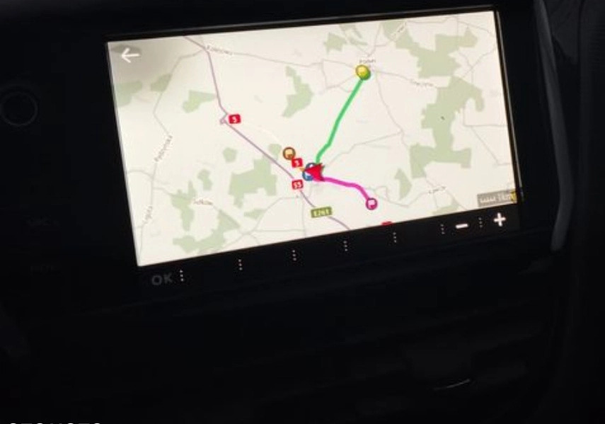 Peugeot 2008 cena 27900 przebieg: 47512, rok produkcji 2018 z Rawicz małe 191